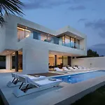 וילה Exclusive Calma I - Heated Pool&spa Sea View סטאריגרד-פקלניצה