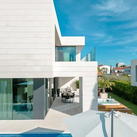 Exclusive Calma I - Heated Pool&spa Sea View Villa Starigrad Paklenica