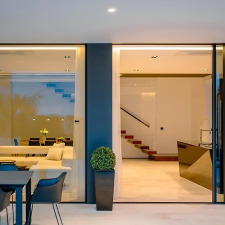 וילה Exclusive Calma I - Heated Pool&spa Sea View סטאריגרד-פקלניצה