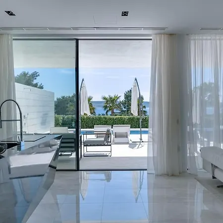 Exclusive Calma I - Heated Pool&spa Sea View Starigrad Paklenica