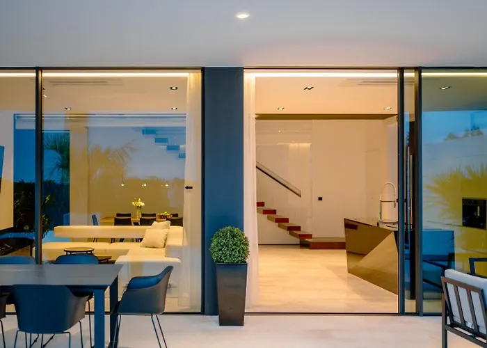 Вилла Exclusive Calma I - Heated Pool&spa Sea View Стариград-Пакленица